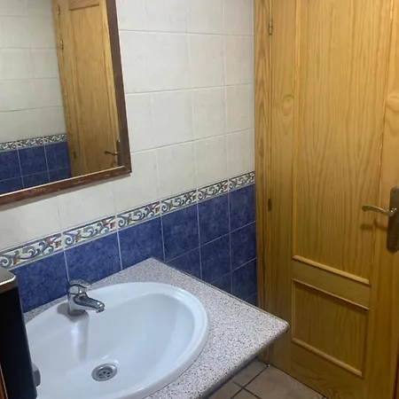 Hostel Torrejones De Caude